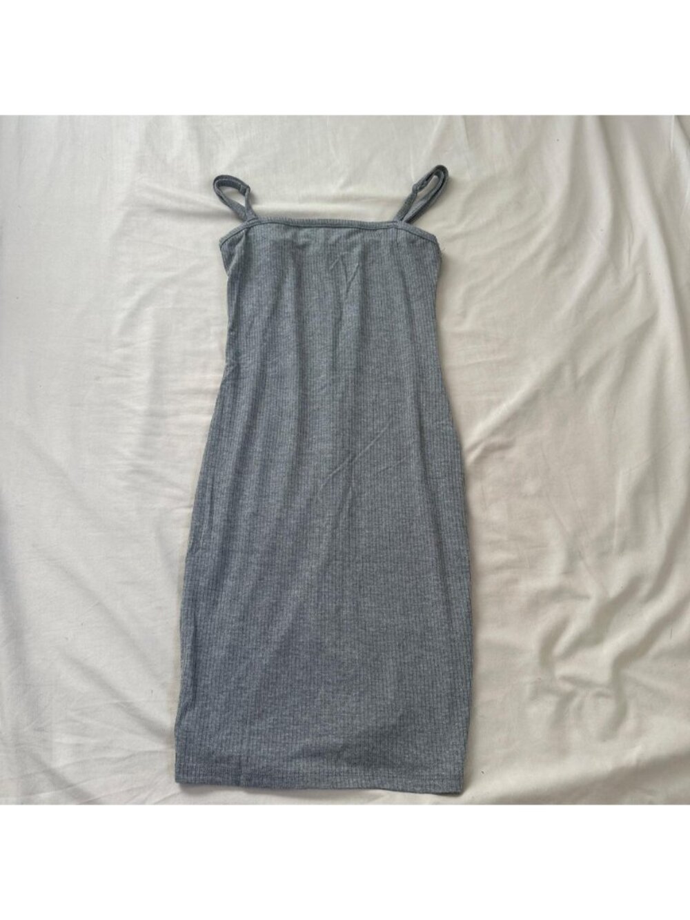 Gray ribbed knit midi dress with spaghetti straps size small #midi #ribbed